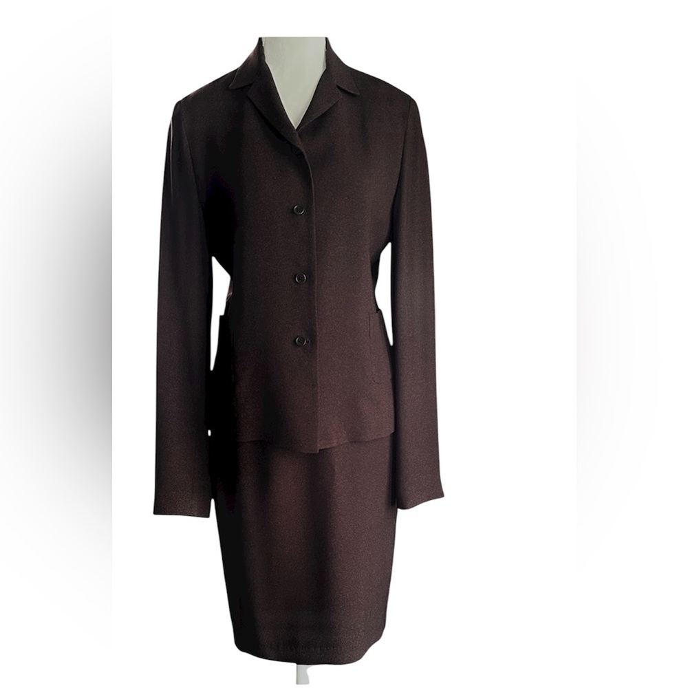 Bloomingdale’s & Tahari 3 piece suit, blazer size 6, pencil skirt & pants size 4